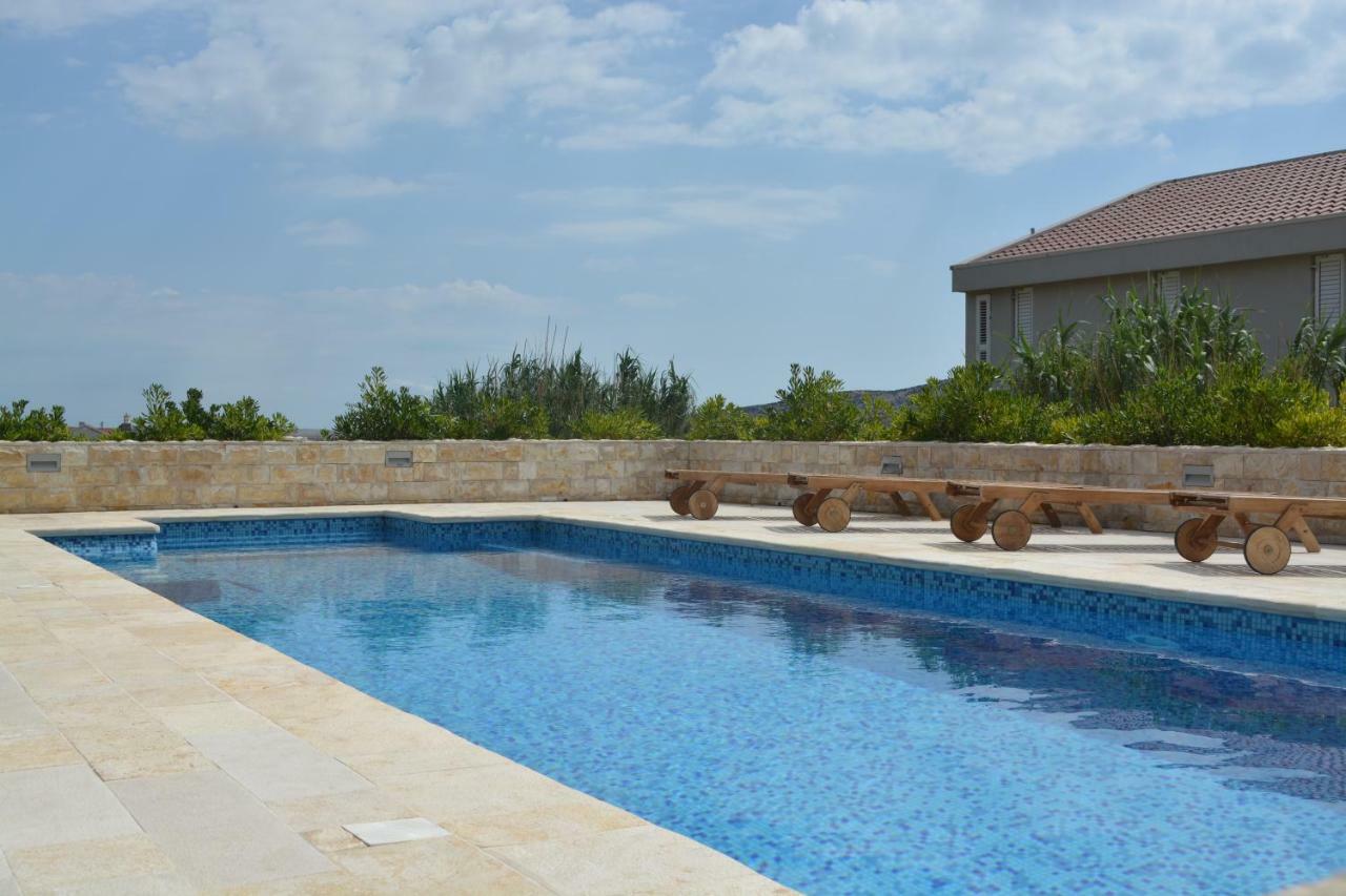 Villa Antea - Modern House With Pool Pag Town Exterior foto